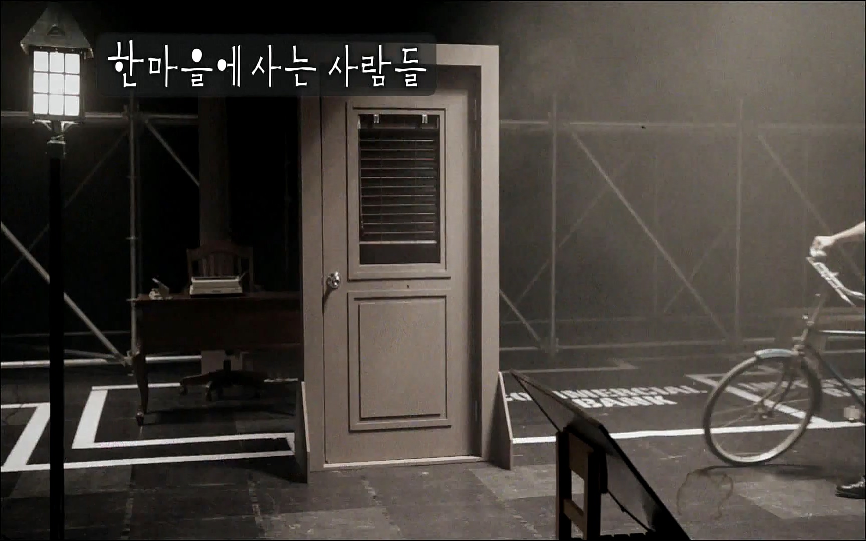 다큐 프라임 - TV - 교육의 중심 EBS자본주의 3부. 금융지능은 있는가.mp4_20220527_204922.678.jpg