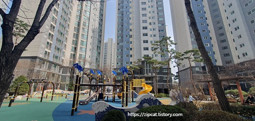 한신 휴 플러스 아파트 청계