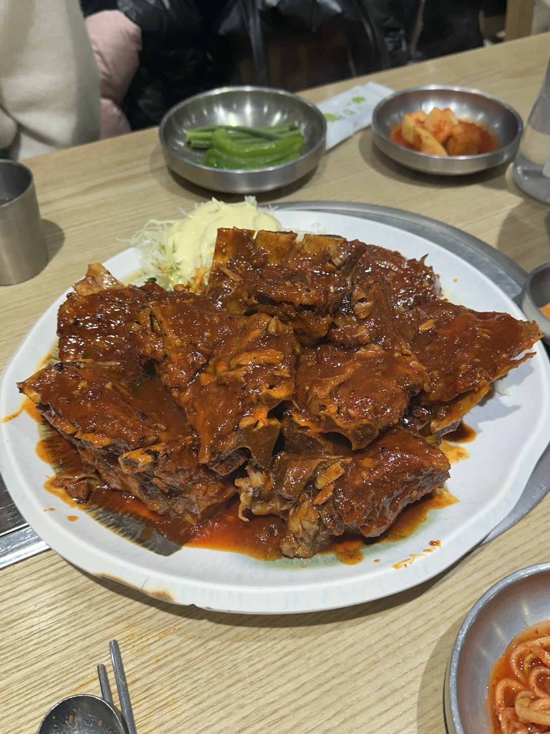 신동궁감자탕 뼈숯불구이 이미지
