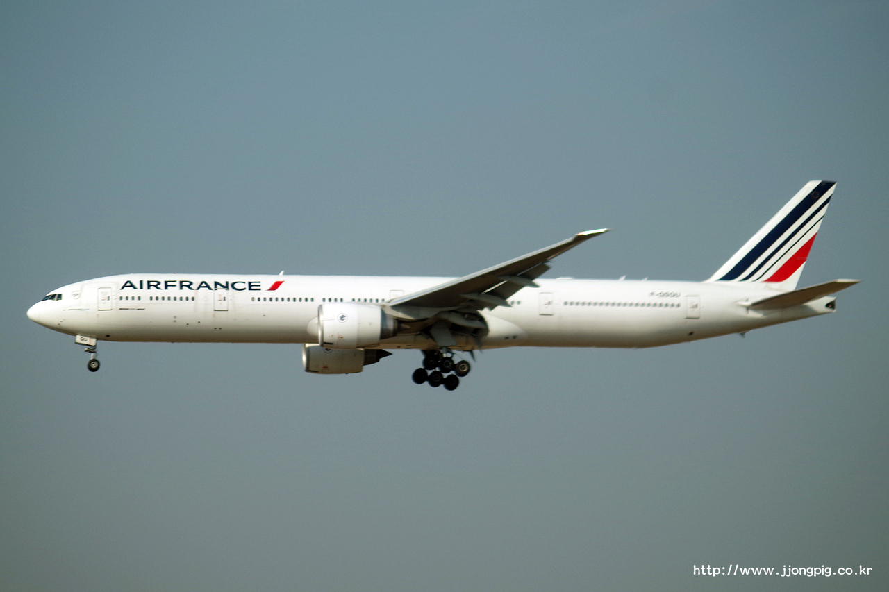 에어 프랑스 Air France AF AFR F-GSQU 777-300ER Boeing 777-300ER B77W 인천공항 Incheon International 서울 Seoul ICN RKSI