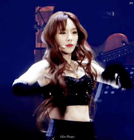  소녀시대 태연 콘서트 불티 섹시 무대의상