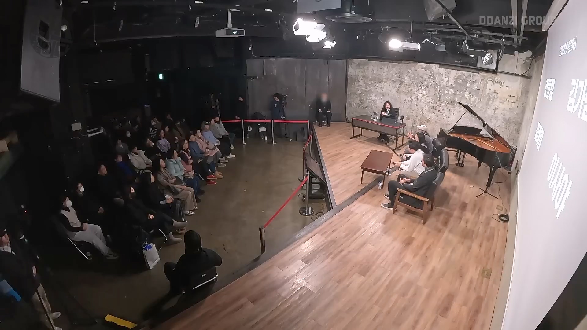 [김어준의 다스뵈이다] 337회 윤석열 체포 이렇게 하자, 박구용의 혁명 3단계, 2025 맛 좀 봐라 (1080p_30fps_H264-128kbit_AAC).mp4_20250111_164530.904.jpg
