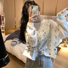  '핸드메이드 풀오버', 그물망모양의 패션에 열광하는 MZ세대, 추천 제품들..디자인이예뻐요.