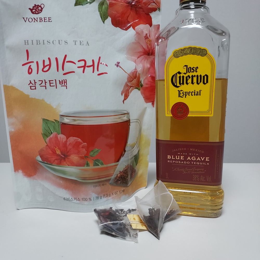 히비스커스와 테킬라