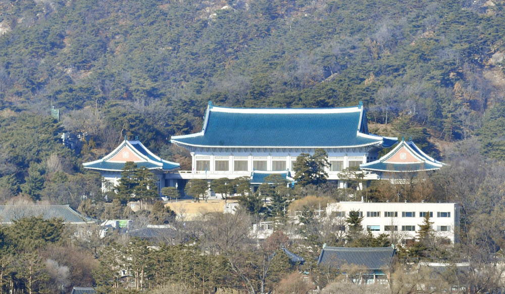  텔레그램 박사 조주빈 신상공개 결정