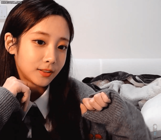  여고생같은 러블리즈 유지애