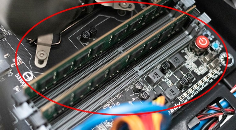 램(메모리) 셀프 업그레이드시 주의사항 알아보기 4 img