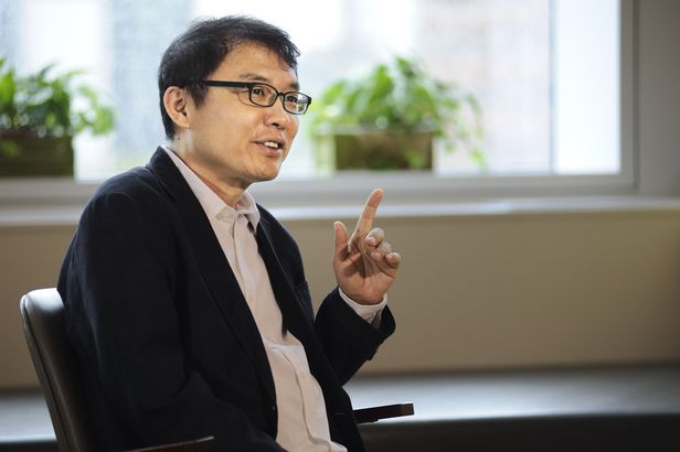  민경우 운동경력 없던 文, 운동권 이념 과잉 최악 정권 됐다 그 땐 심장이 北에 가 있었다 北, 南에 전술핵 실제 쏠 수도 北, 남한을 (미국의) 식민지로 생각하고 하대 文정부에 거의 관심 없었..