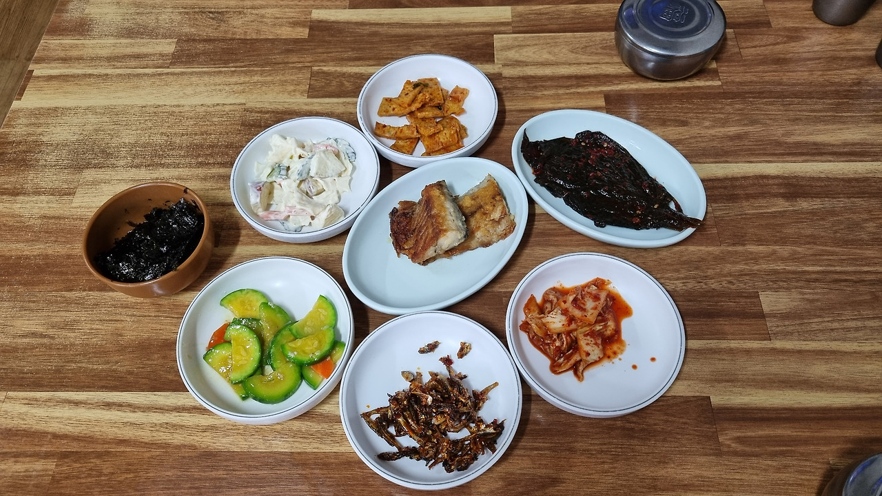 Saengdubumaeul (생두부마을) 3
