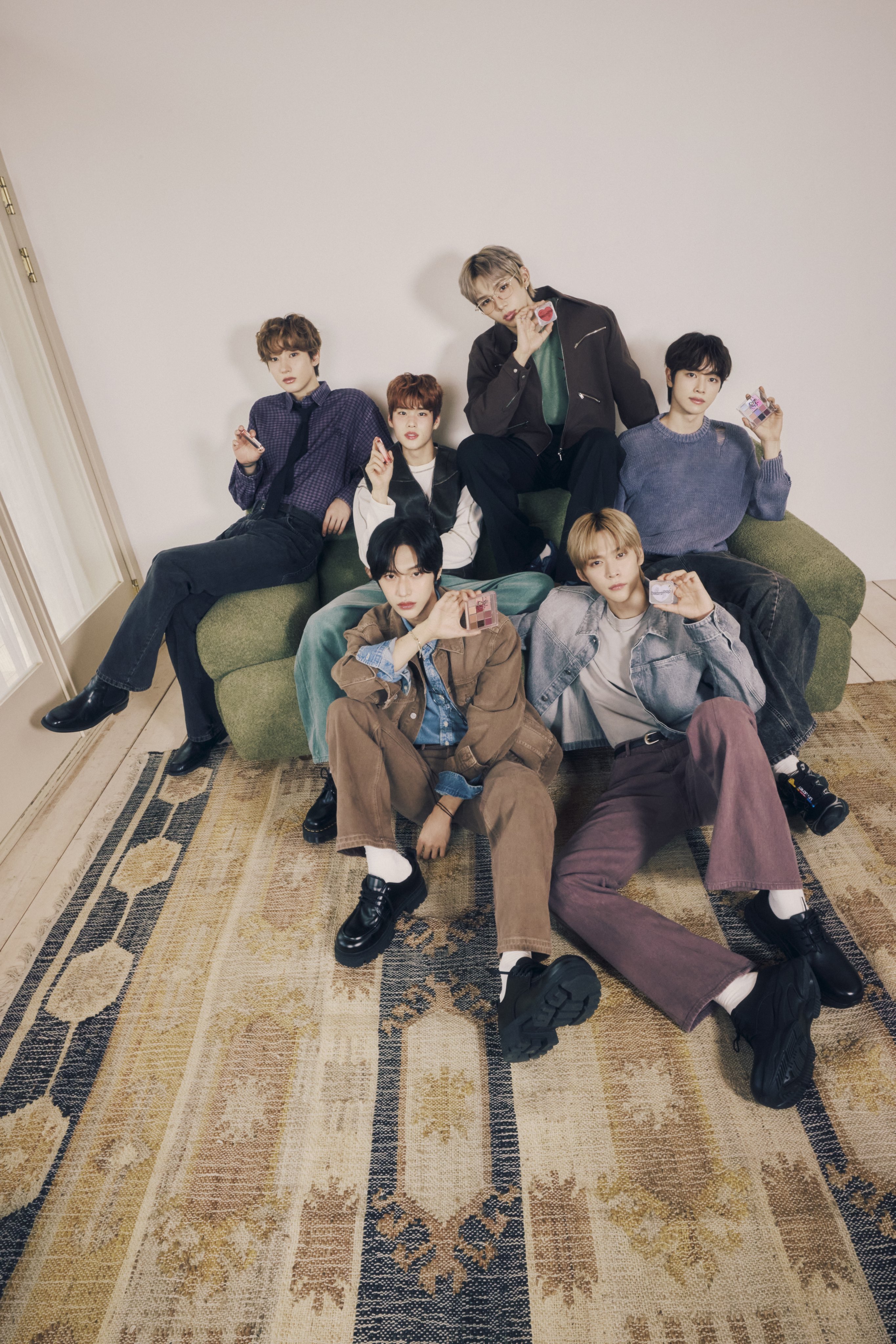 20241007etudeth트위터가족사진