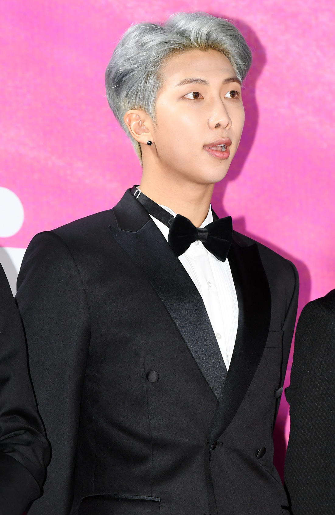  오리 눈 집게 (+방탄소년단 RM)