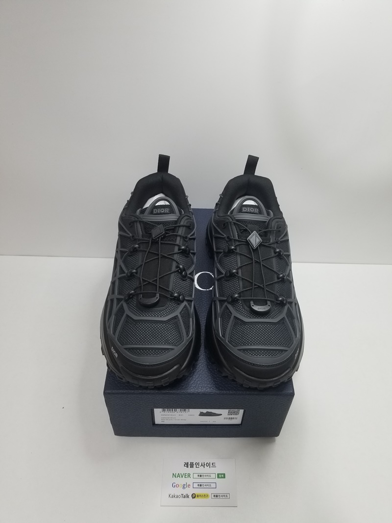  [DIOR] 디올 B31 러너 스니커즈