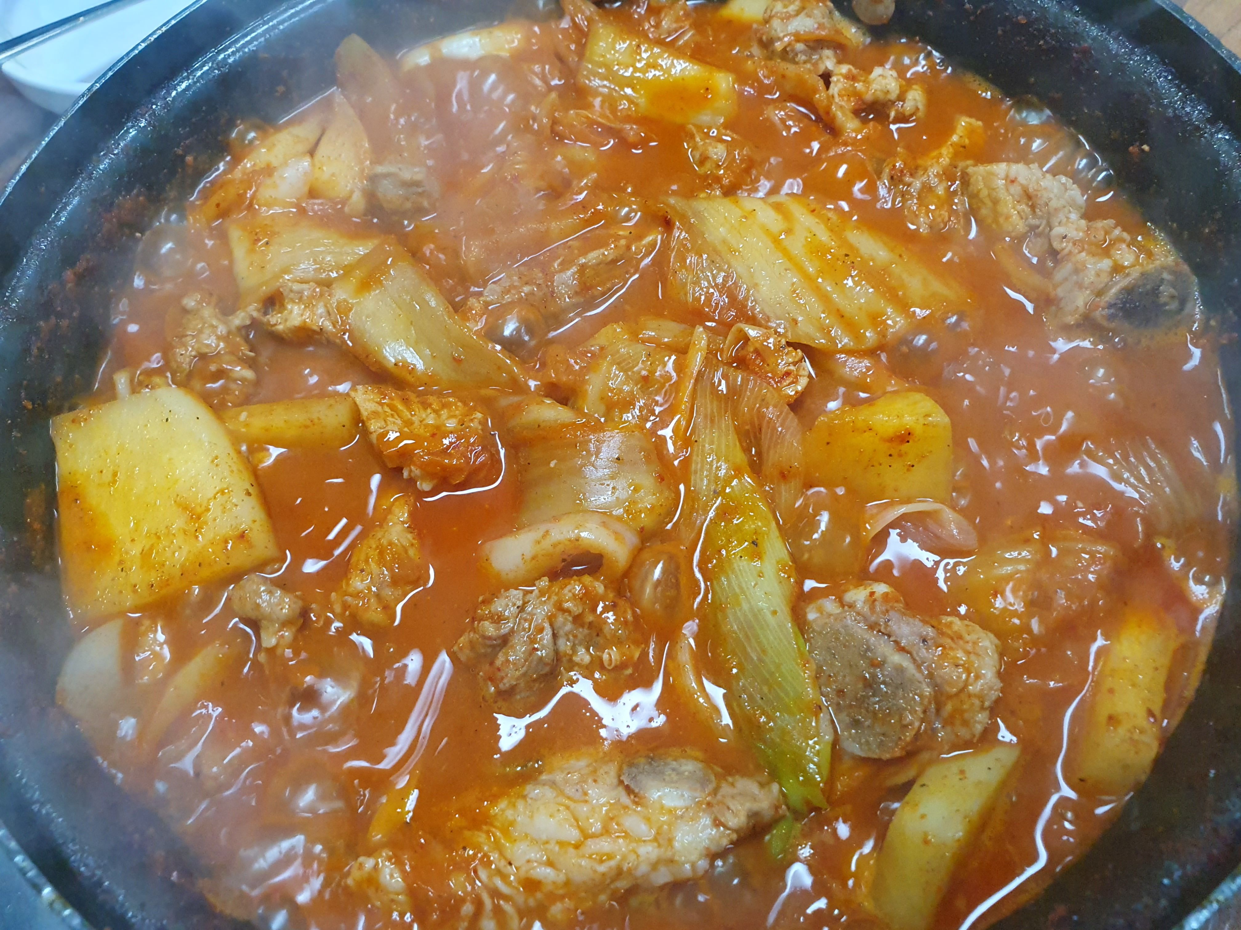  전주 현지인추천맛집 매운갈비찜no.1 토담집