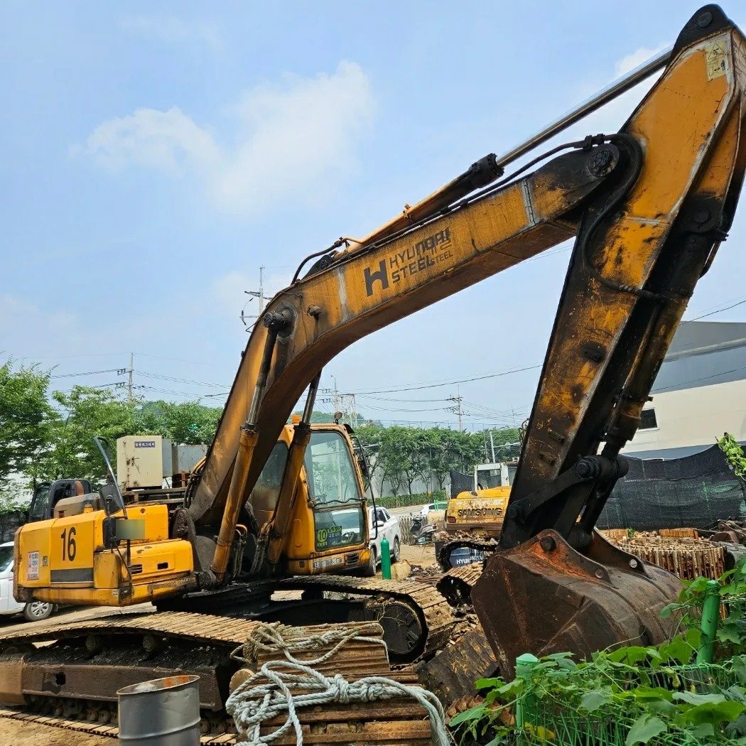  현대 R3000LC7 2007년식 3400만원 판매합니다.