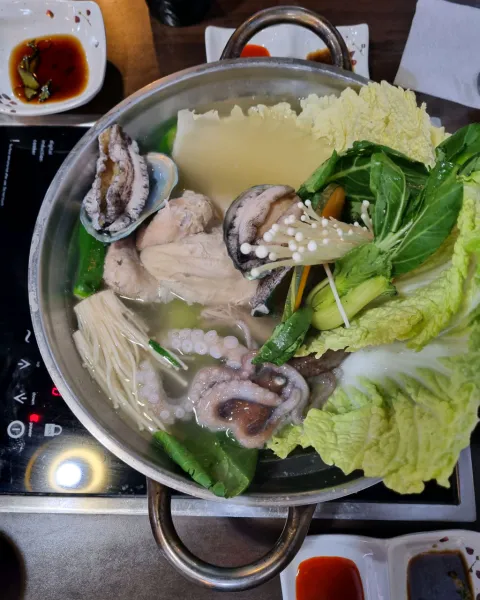 생생정보 대결 맛 대 맛 쌍 바닷가재 소갈비 전골 vs 코다리찜 음식점 위치