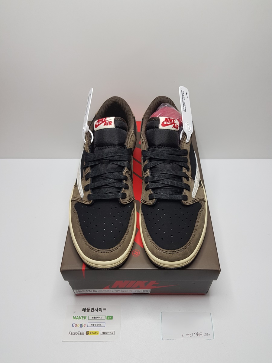  [AIR JORDAN] 에어조던1 로우 X 트래비스 스캇 CQ4277-001 남녀공용 (X공장) 실사!