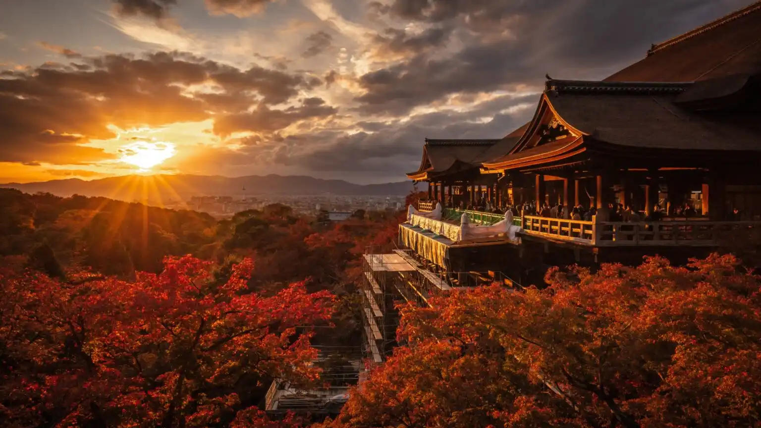 일본 가을의 교토 기요미즈데라