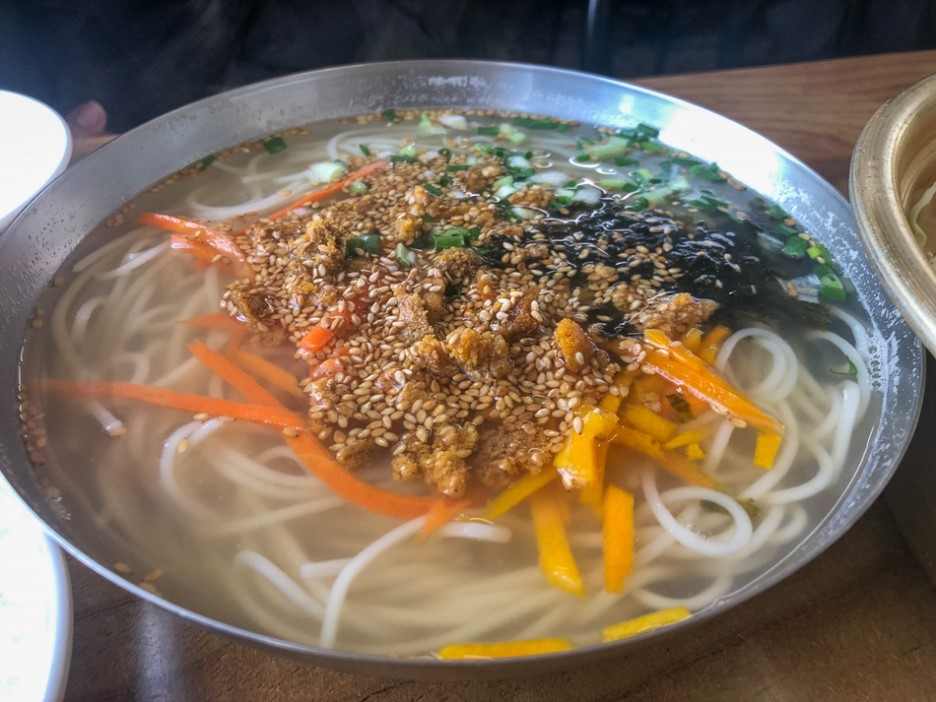  비빔국수가 맛있었던 성게국수집 - 평대성게국수