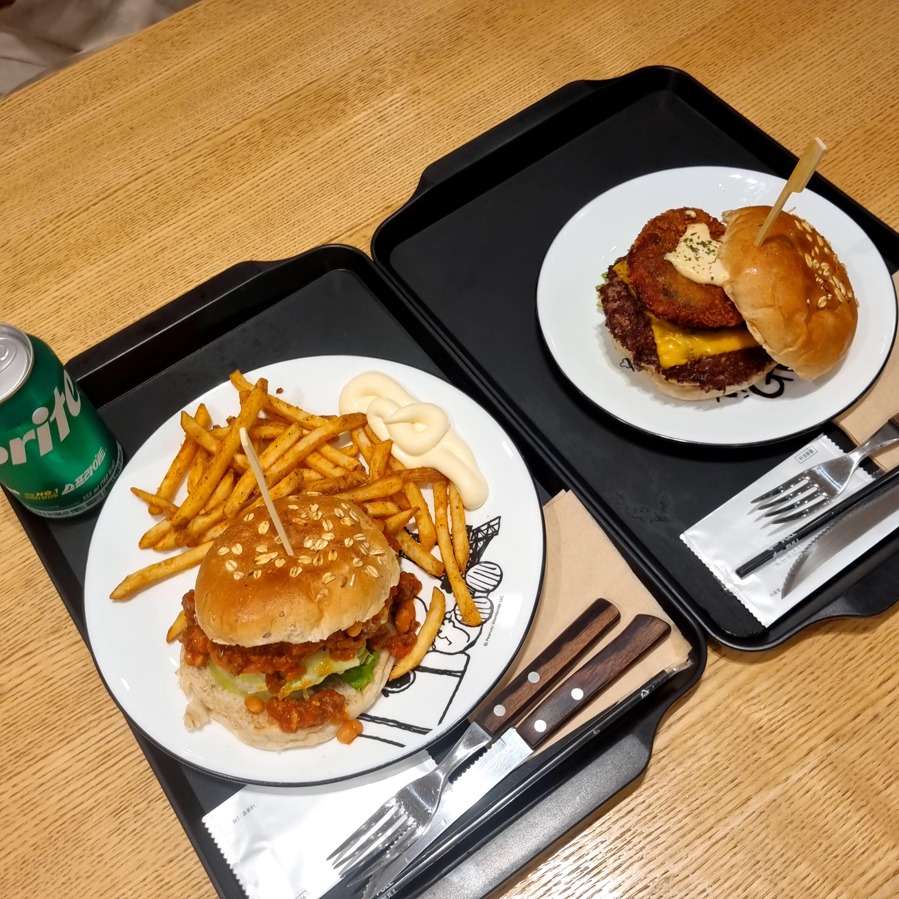  남양주 수제버거 : 현대프리미엄아울렛 스페이스원 맛집 '이태원더버거'