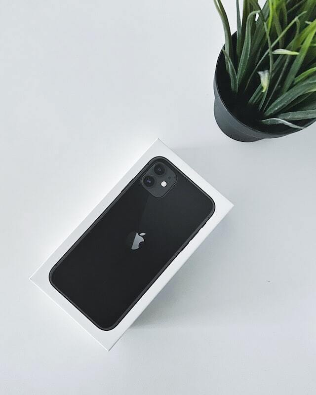 iPhone 11 and 11 Pro 3