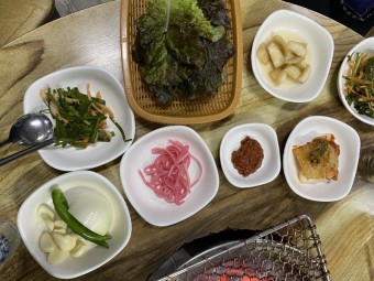 돼지생갈비 다슬기