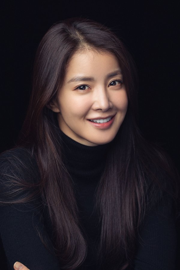  배우 이시영의 남편은 누구? (나이,인스타그램,성형)