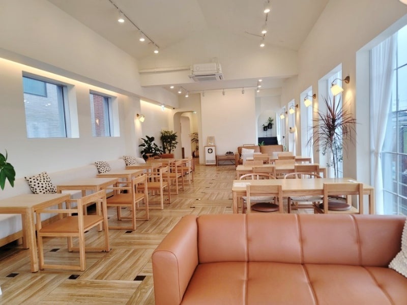 행궁동 대형 카페 도넛 맛집 골디스