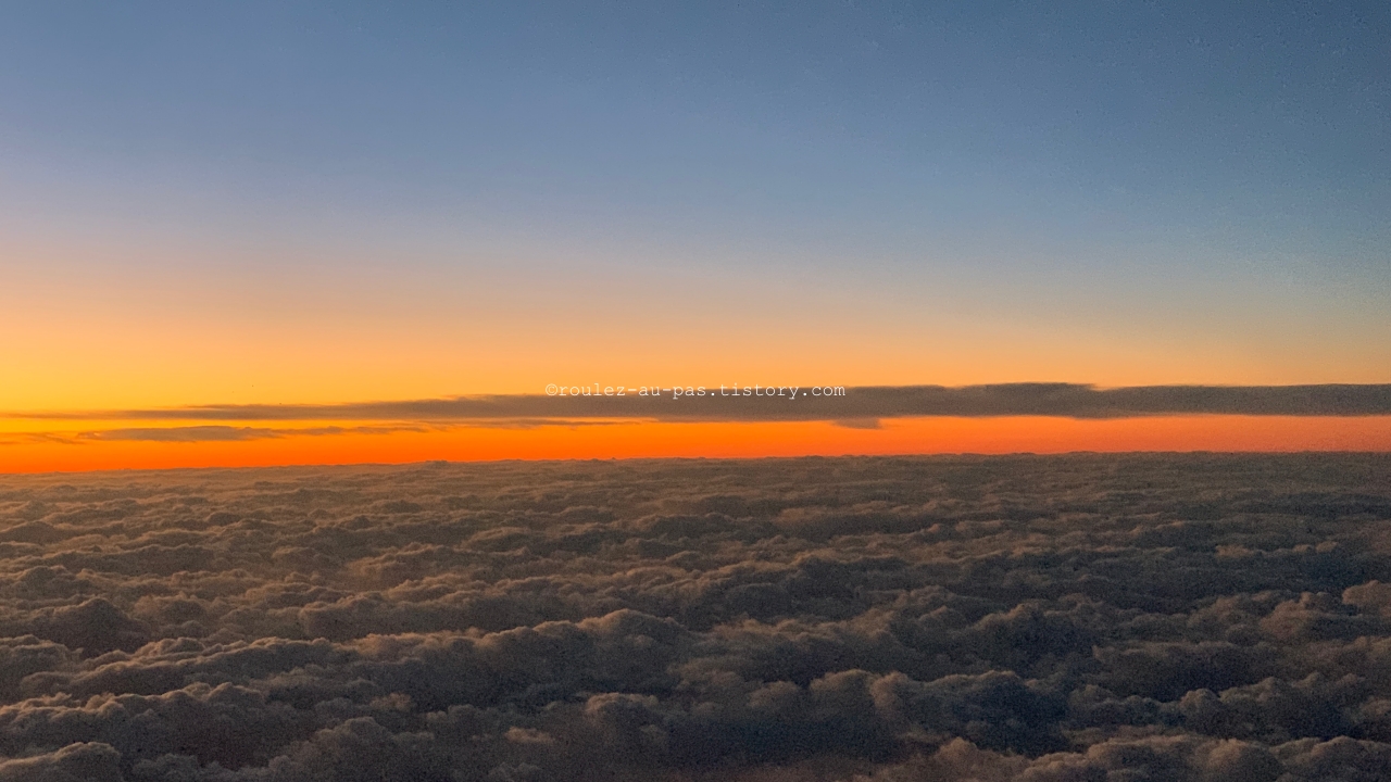 AF-CDG-ICN-BUSINESS-WINDOW-VIEW