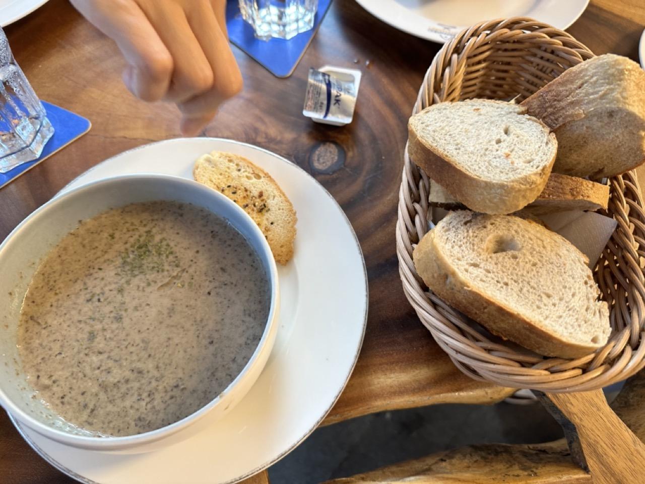 버섯스프 스타터빵