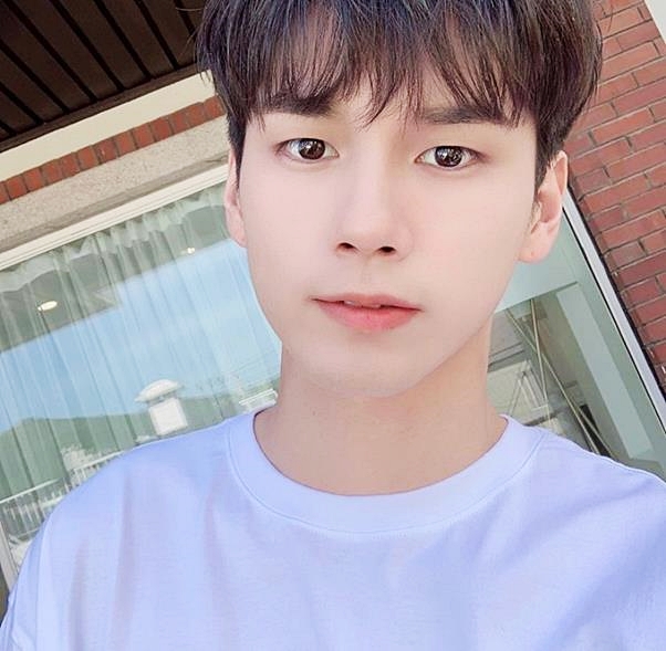 옹성우