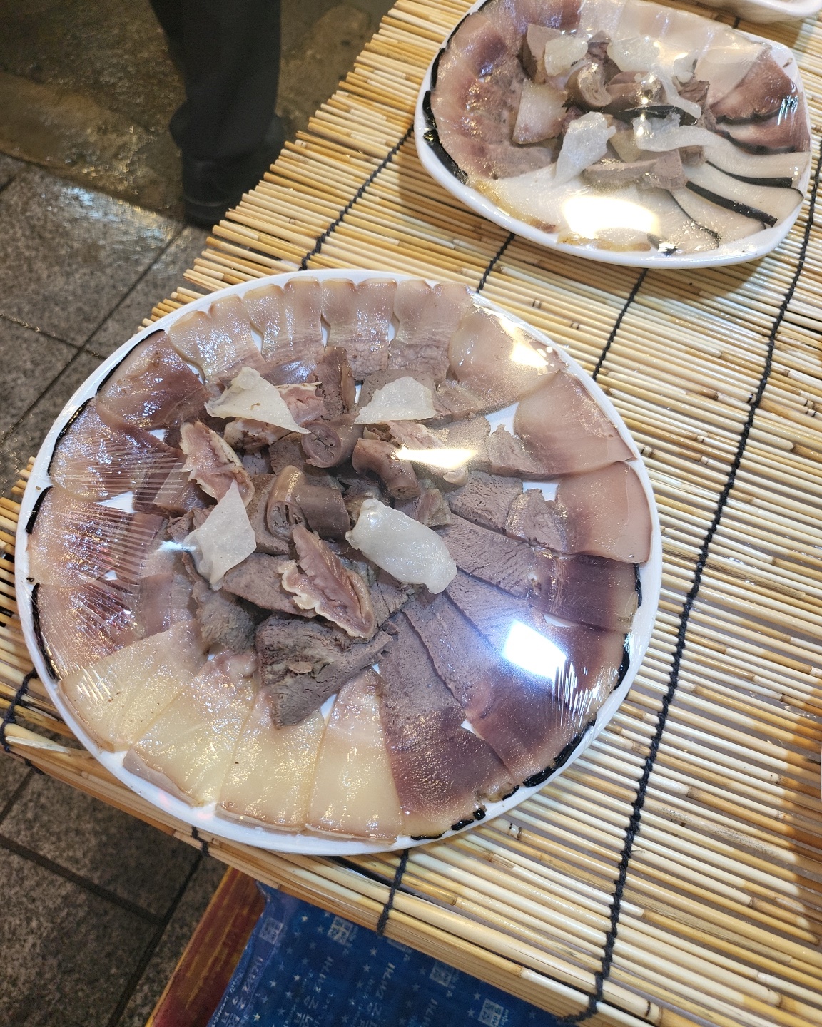  포항 죽도 시장 고래 고기를 아시나요?