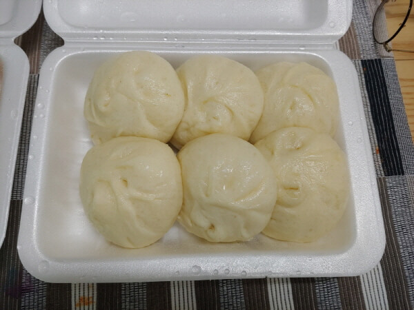 홍룡수제만두 빵고기