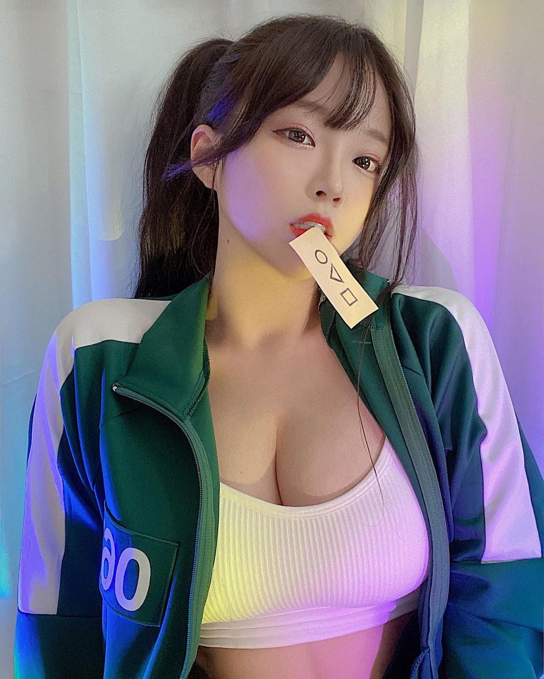  오징어게임 운동복 코스프레한 아프리카bj 코코