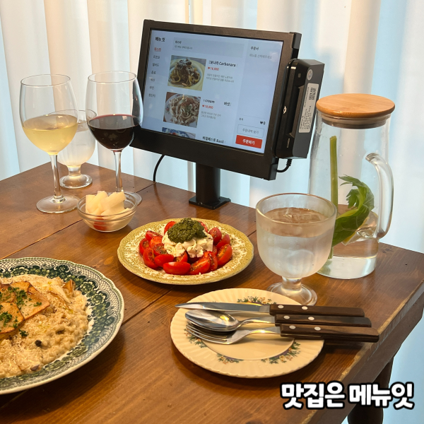  오늘그대와 본점 연남동 맛집 선불형 테이블오더 메뉴잇 설치 사례