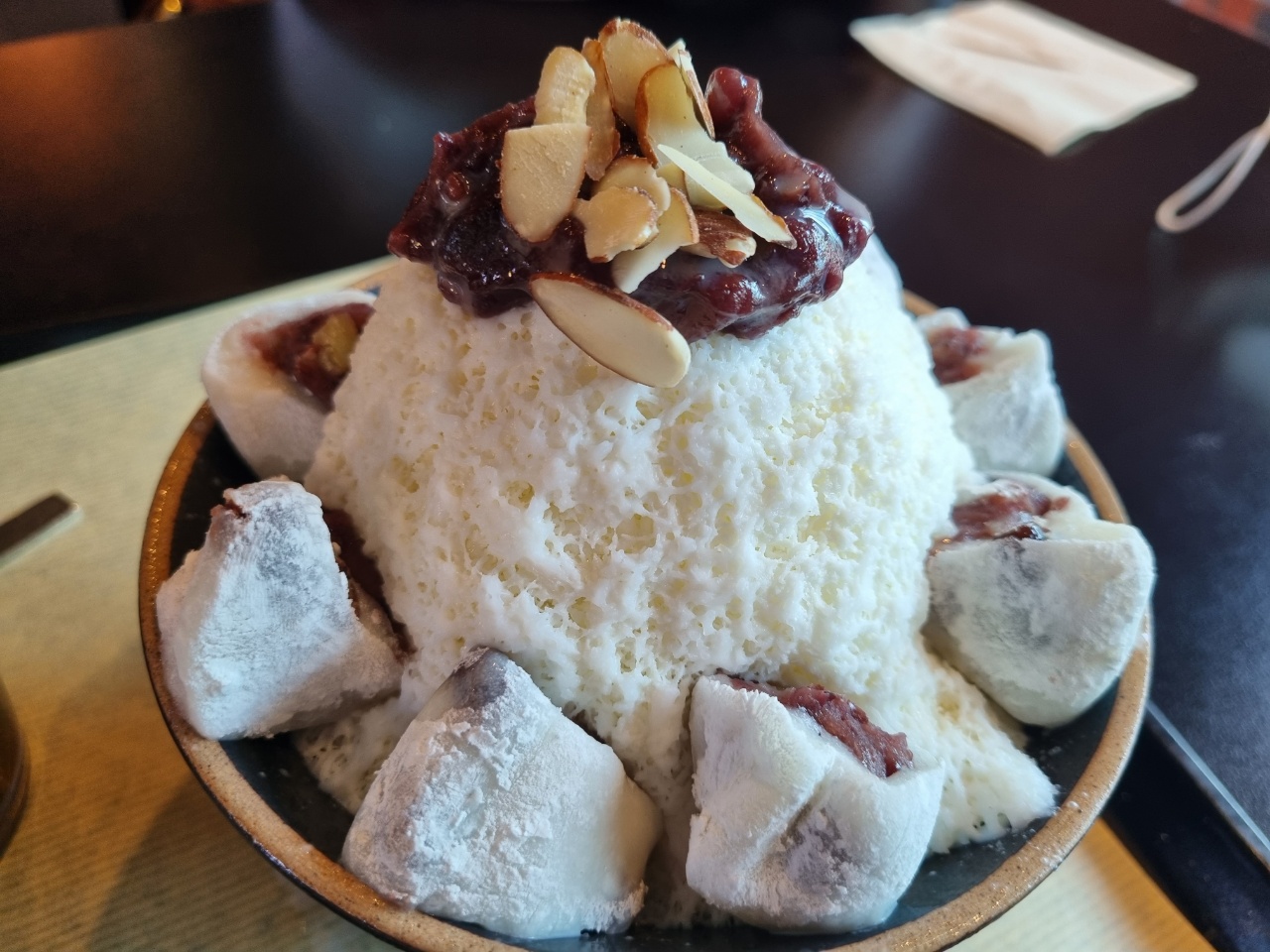  브런치부터 팥빙수까지 전메뉴 맛집! 포항 대표 베이커리 카페, 폴인브레드