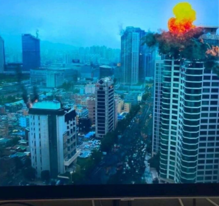  스위트홈 보는데 내가 전에 다니던 회사 불타오름