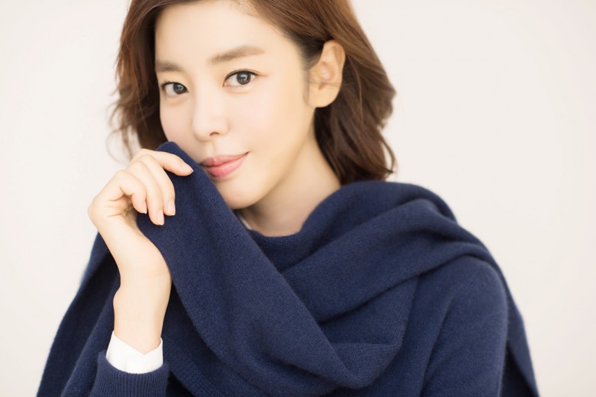  김규리 프로필 - 탤런트 - 영화배우 - 영화 - 드라마 - 연극 - 뮤직비디오 - 예능 - 작품활동 - 수상