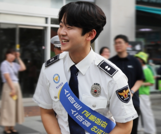  불타는 트롯맨 박민수 그는 누구인가!? 충남명예경찰 위촉!