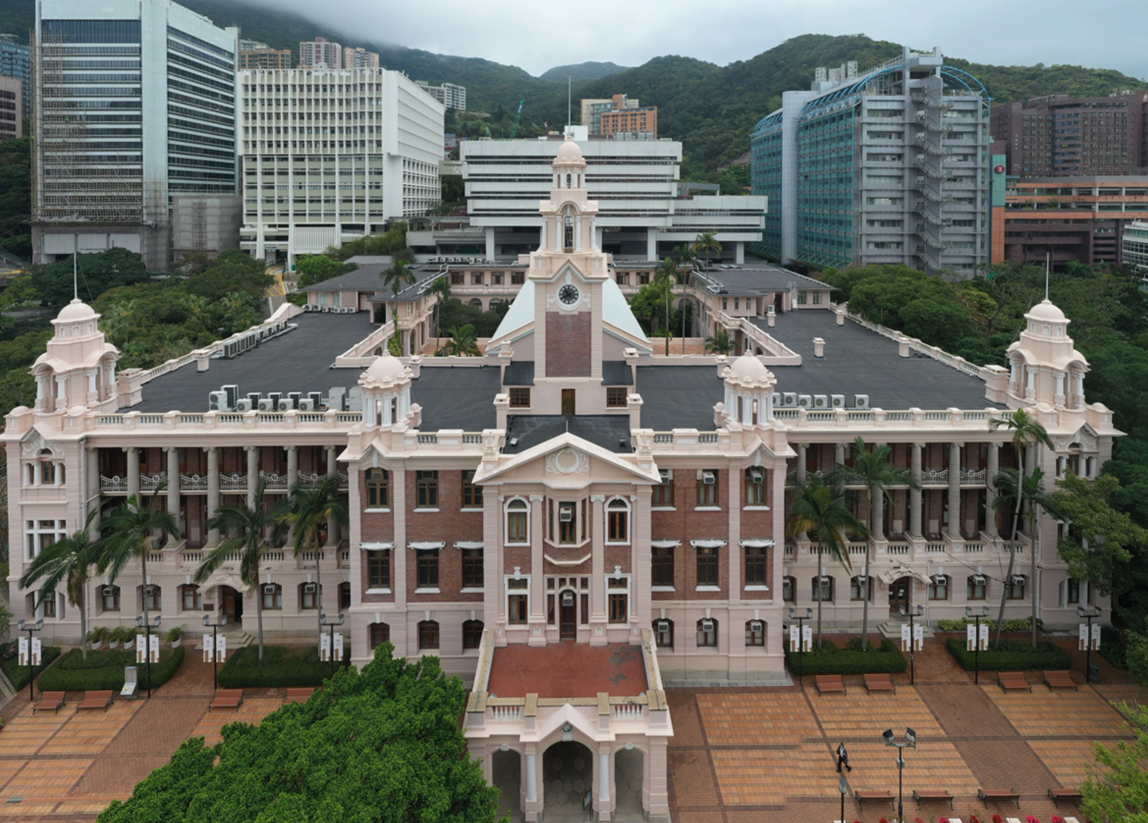 호텔 및 관광 경영 분야 최고의 대학 : 아시아 지역