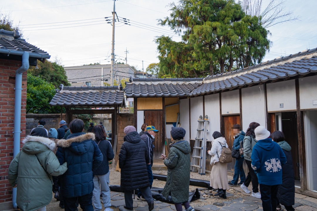 군산 신흥동 일본식 가옥 단체 관광