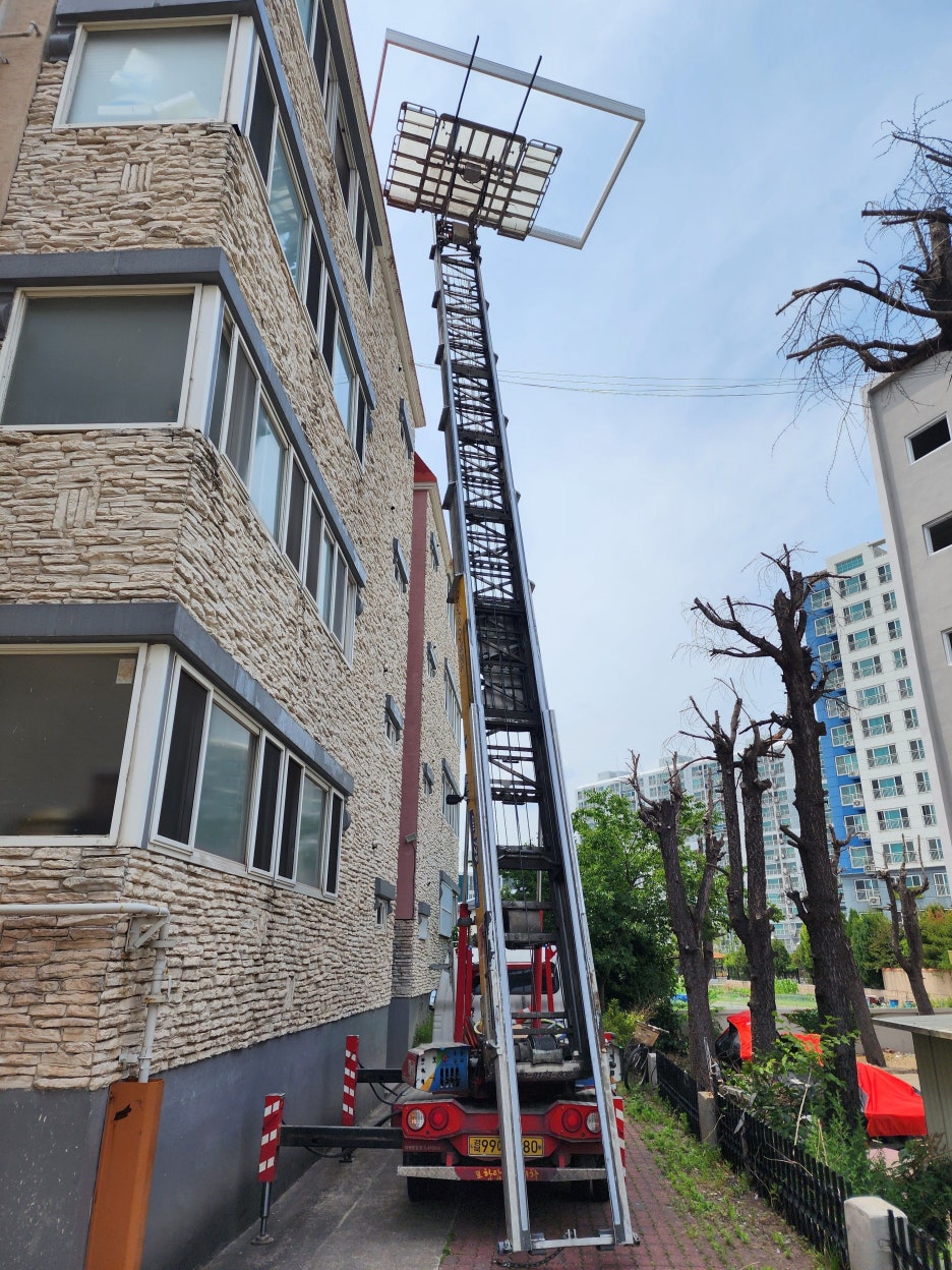 포항사다리차 봉사다리차 鳳사다리차 멋쟁이사다리차 흥해사다리차 연일사다리차 송도동사다리차 용달이사 사다리차