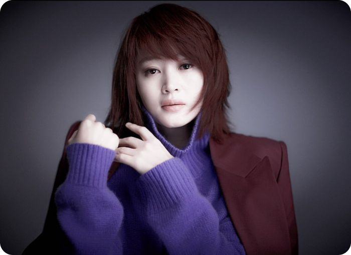 김혜수-보라색-착장모습