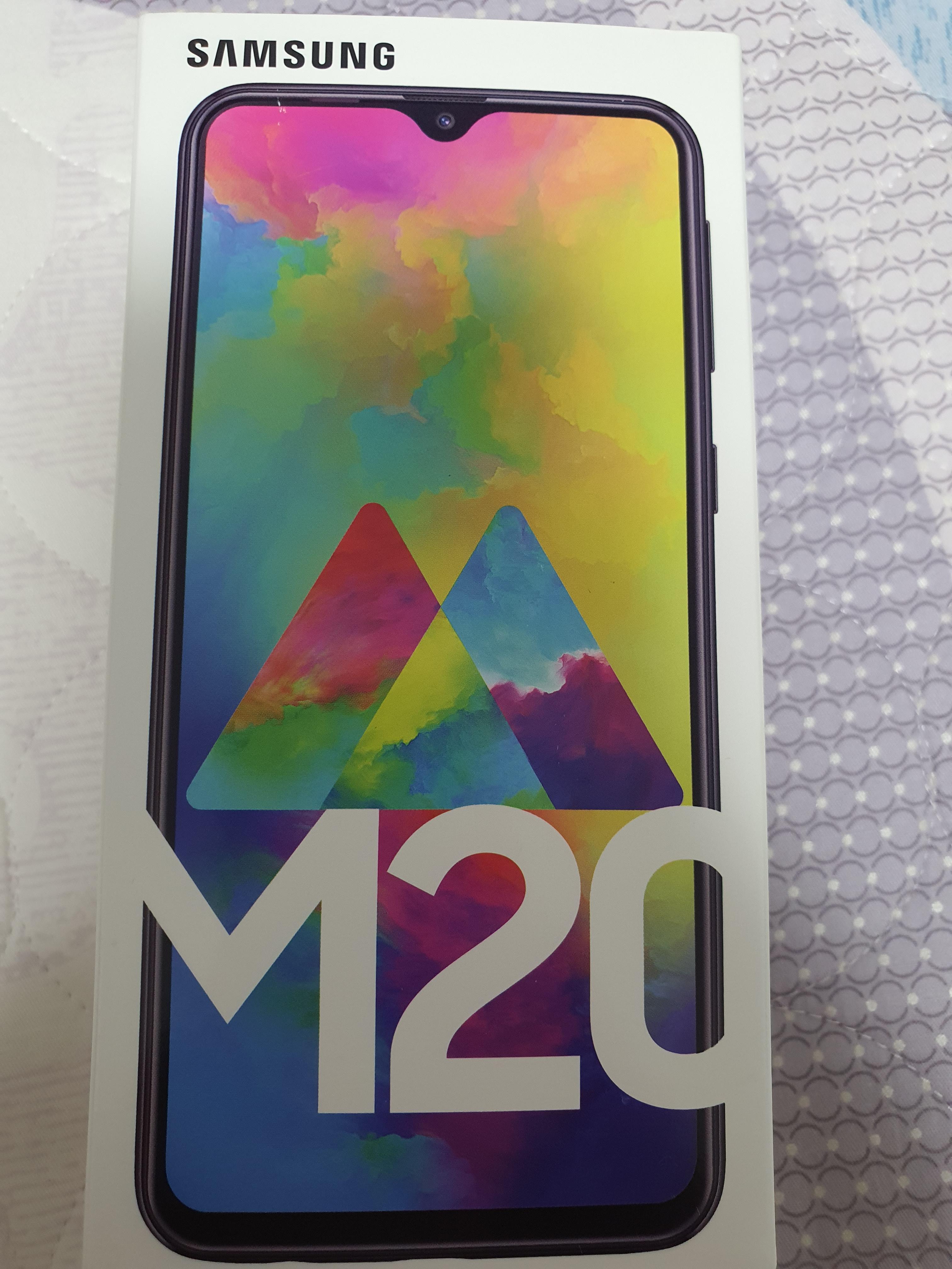  갤럭시 M20 개봉기