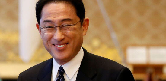  일본 새 총리에 기시다 후미오, 하지만 민심은 고노?