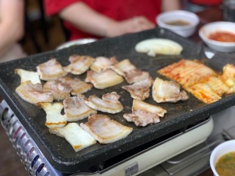 육사시미 한우불고기 숯불 전골