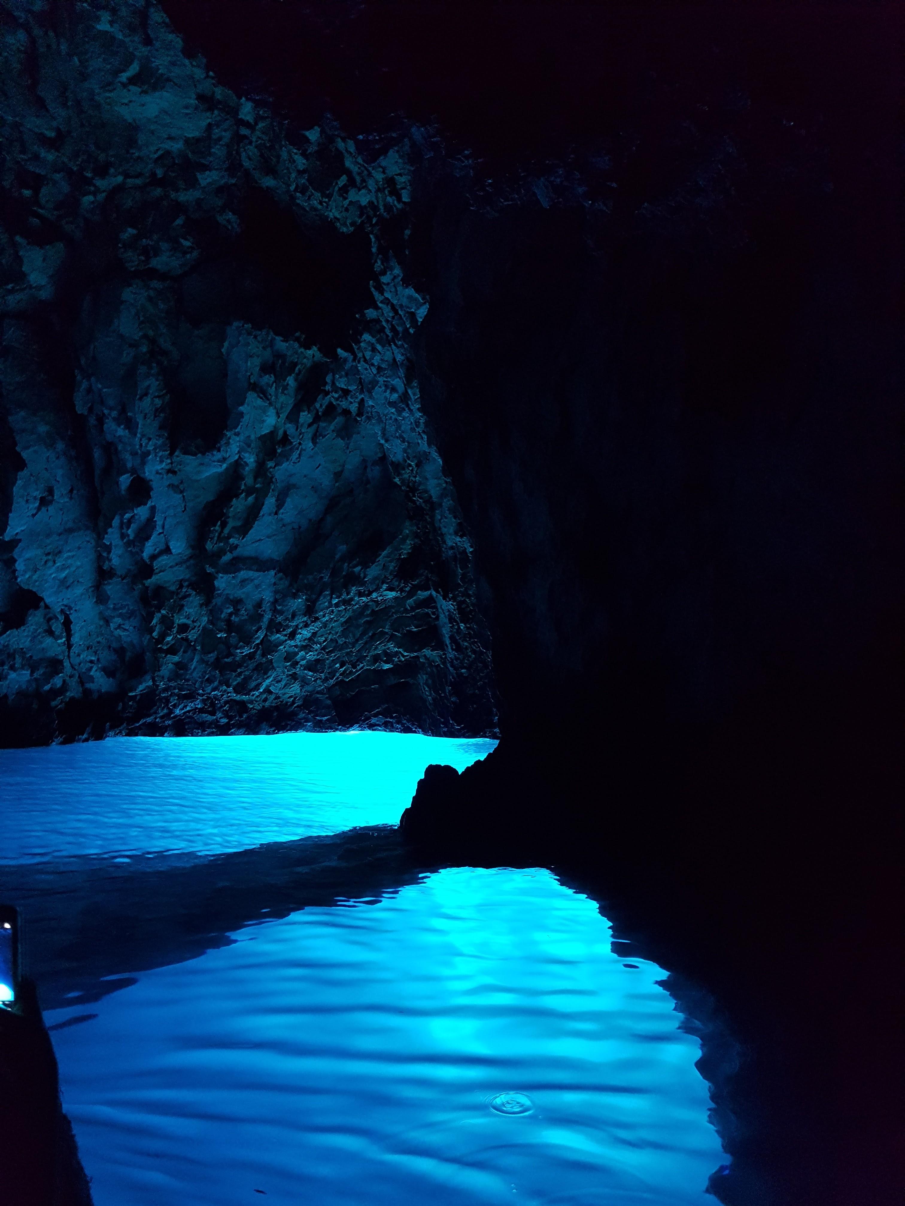 크로아티아 푸른동굴