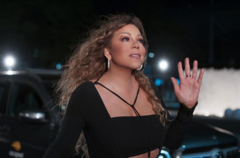  Mariah Carey 'Save the Day'