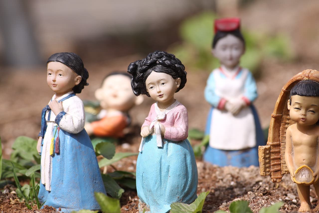 왕비와 궁녀의 관계: 조선 내명부의 상하 구조