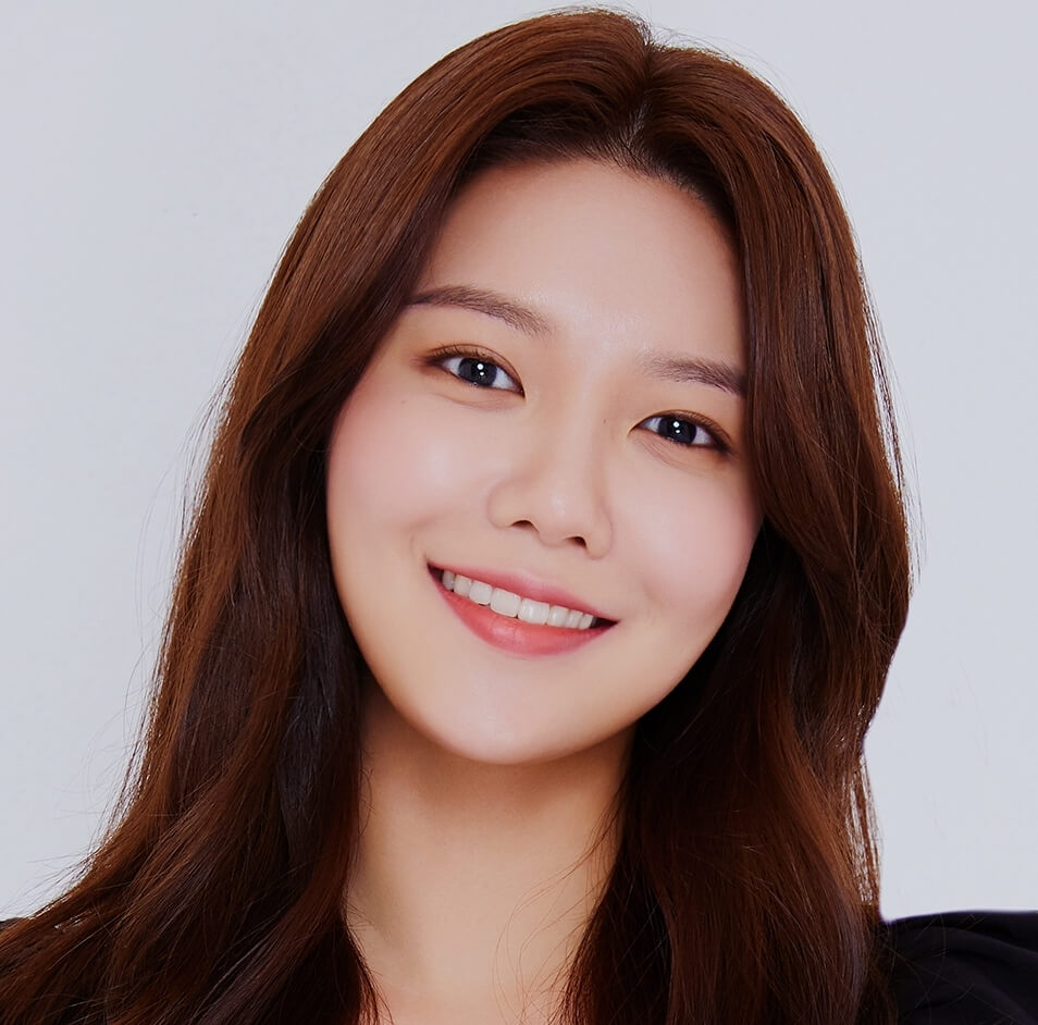  배우 소녀시대 최수영 프로필, 나이, 키, 고향, 학력, 소속사