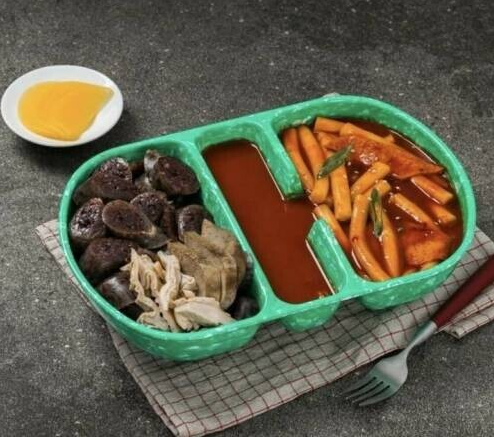  하바드 분식학과 쩝쩝박사가 만든 그릇
